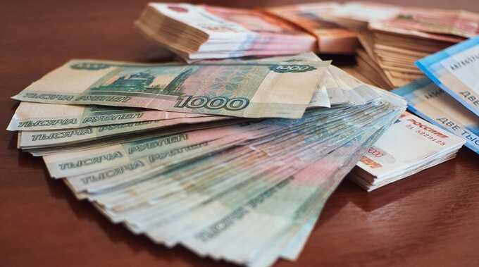 Подростки помогли мошенникам украсть у российских пенсионерок миллион рублей
