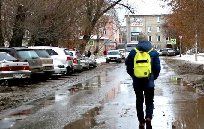 В Тюмени 14-летний мальчик ушел на учебу и пропал