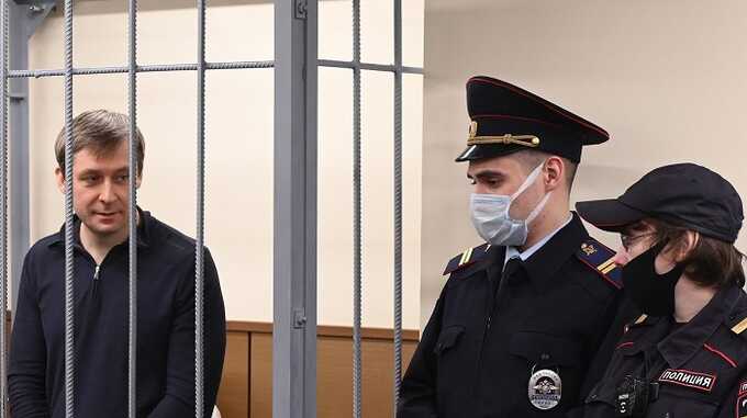Назначена дата оглашения приговора передавшему взятку Захарченко полковнику ФСБ