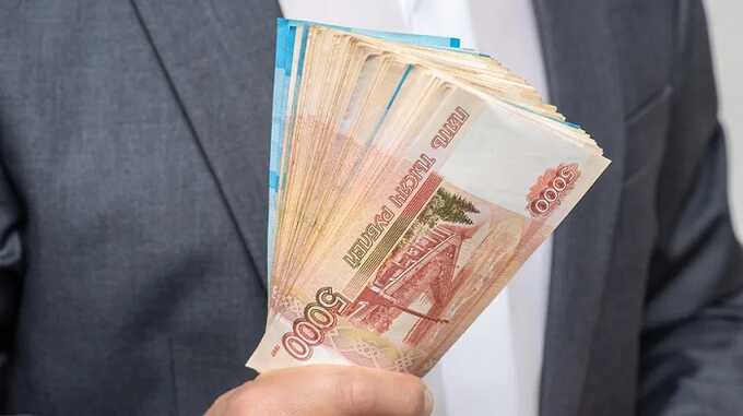 В Ярославле мужчина потерял в банке 1 млн рублей