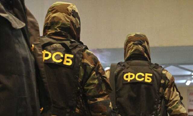 ФСБ проводит обыск дома и в кабинете внезапно приболевшего врио главы правительства Самарской области Виктора Кудряшова