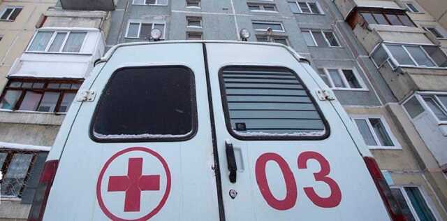 Шестиклассница выпала с девятого этажа в Челябинске после того, как мать нашла её переписку с мальчиком