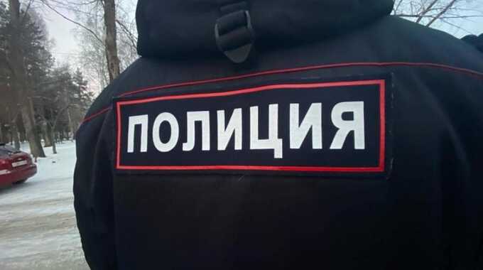 Двух московских полицейских миграционной службы обвинили во взяточничеств