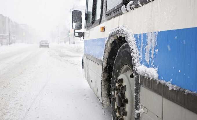 В Самарской области на дороге перевернулся автобус со школьниками