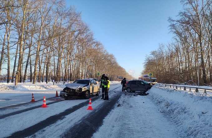 В ДТП в Каменске-Уральском пострадали четыре человека