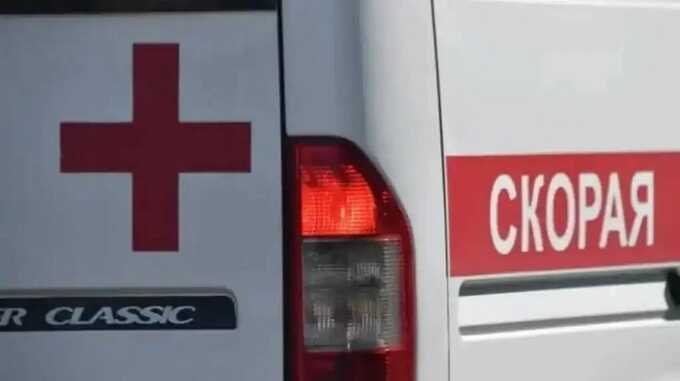 Ребенок попал в больницу после удара током у световой уличной фигуры в Саратове