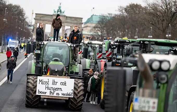 Из-за масштабной забастовки фермеров в ФРГ ожидают транспортный коллапс