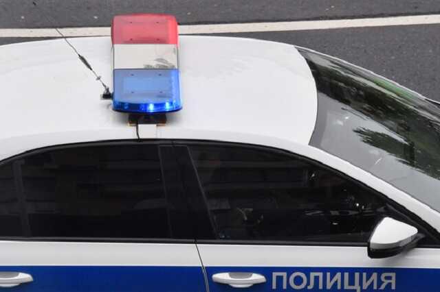 В Москве подозреваемый в контрабанде угнал машину таможенников, пока они платили за бензин