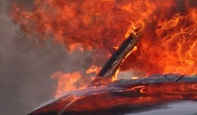 Нижегородец сжёг машину своей знакомой за то, что она выгнала его на улицу
