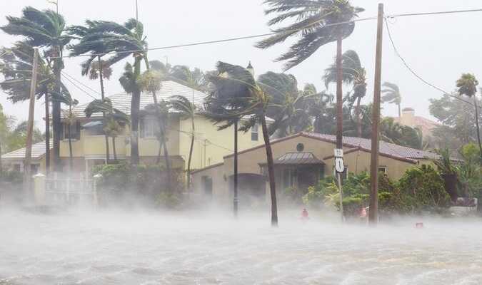 Порядка 300 российских туристов находятся на Маврикии, где бушует циклон «Белал»