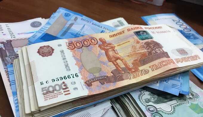 Учительница из Подмосковья, отдала больше 5 миллионов рублей мошенникам по 