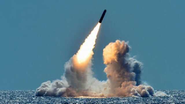 Иран впервые нанес ракетный удар по Пакистану