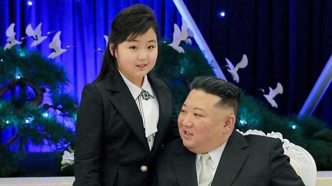 Дочь Ким Чен Ына готовится к совместному лидерству с отцом