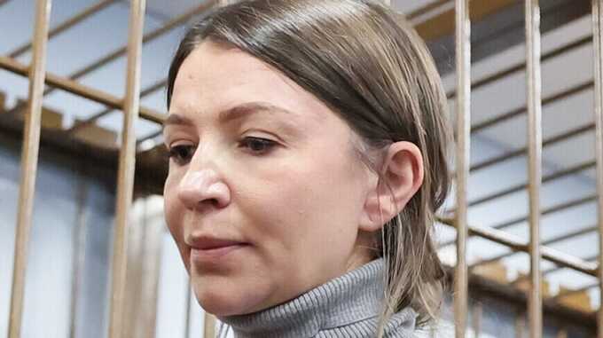 Замоскворецкий суд Москвы постановил арестовать блогера Елену Блиновскую до 26 апреля