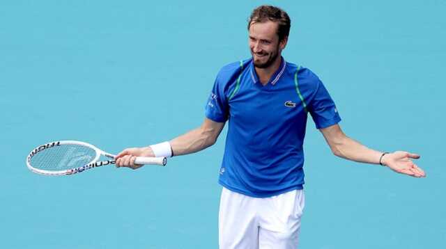 Теннисист Даниил Медведев потерпел поражение в финале Открытого чемпионата Австралии в Мельбурне