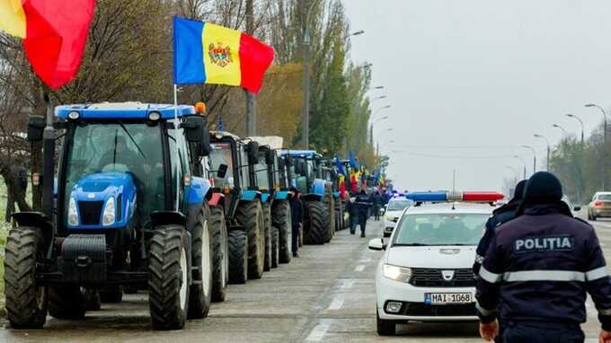 Фермеры из пяти регионов Молдовы выходят на протесты, требуя от правительства компенсации за кризис последних двух лет
