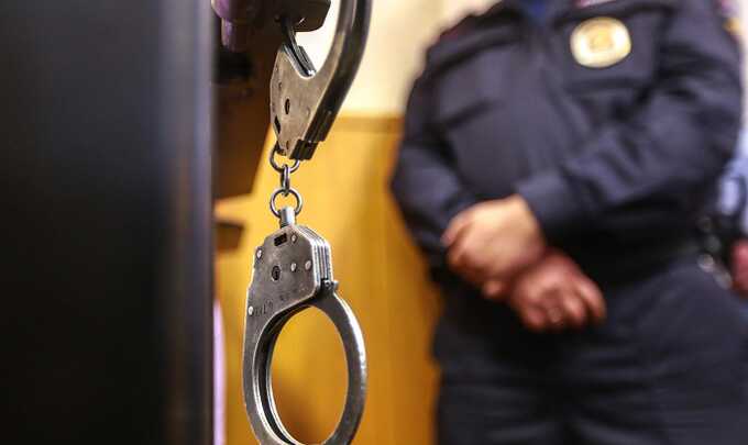 Немцу, прилетевшему в Петербург, грозит до семи лет тюрьмы за контрабанду наркотиков