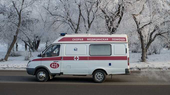 Школьники в Омске ударили сверстника головой о трубу, после чего его госпитализировали