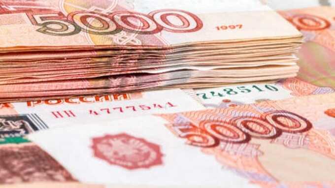 В Петербурге лжеполицейские выманили у 81-летнего пенсионера почти миллион рублей