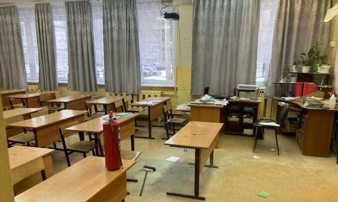 В российской школе прямо на уроке у ученика взорвался пауэрбанк