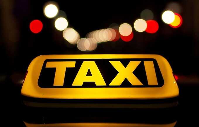 В Норильске мужчина скончался в такси после отказа водителя отвезти его в больницу