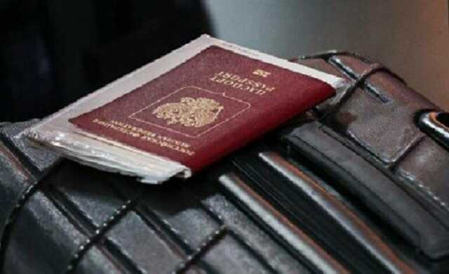 Россиянке в итальянском аэропорту отказали в продаже воды из-за паспорта