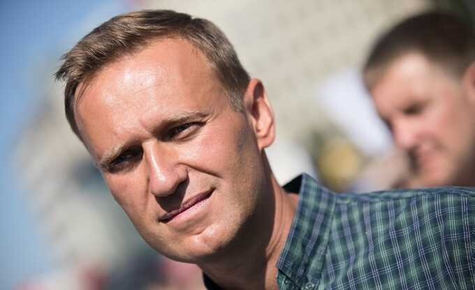 Стало известно, кто распоряжается телом погибшего в пыточной колонии Навального