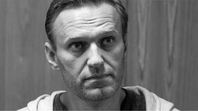 Следователь Варапаев требует от матери Навального согласится на тайные похороны в противном случае, грозится захоронить тело в колонии