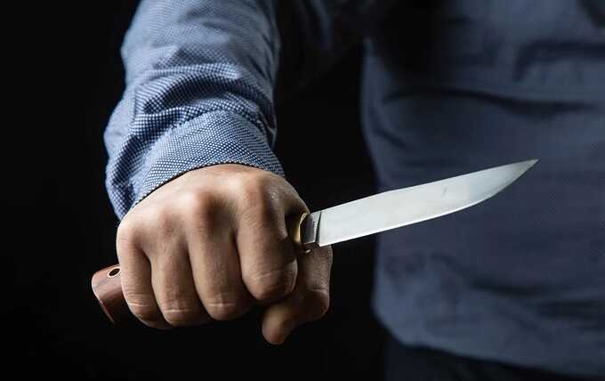 В подмосковном Видном мужчина из Средней Азии напал с ножом на женщину