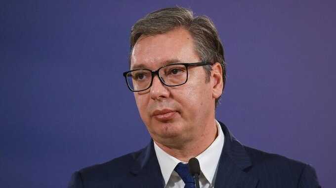 Президент Сербии заявил о непростых новостях и угрозе национальным интересам