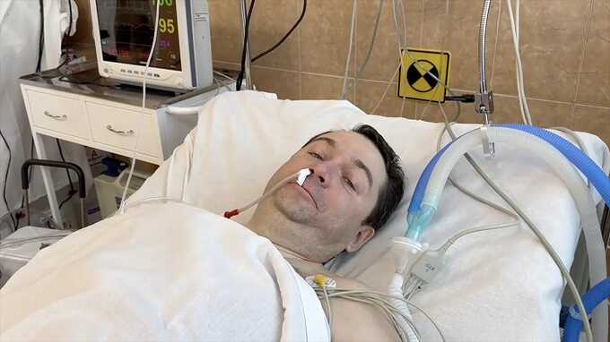 Появилось первое видео с Андреем Чибисом из больницы после нападения с ножом