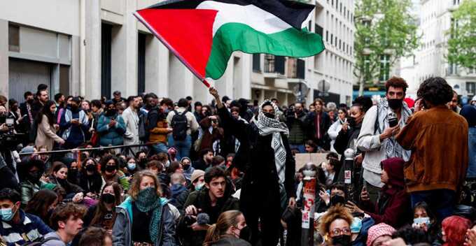 Продолжаются массовые студенческие протесты в США в поддержку Палестины