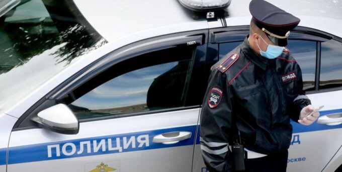 Школьница обратилась в полицию с жалобой на неизвестных, которые не выплатили ей 2000 рублей за нюдсы