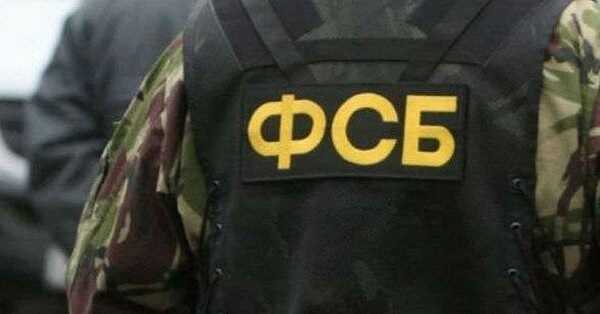 ФСБ показала задержание экс-депутата в Крыму за шпионаж в пользу СБУ