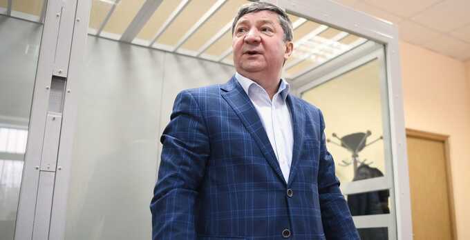 «Азарт» потух: экс-замглавы Генштаба Арсланова будут судить за взятку и мошенничество
