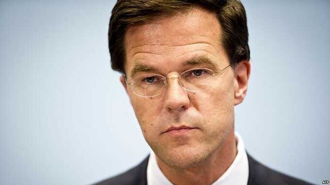 В Нидерландах произошел скандал из-за старенькой Nokia премьер-министра