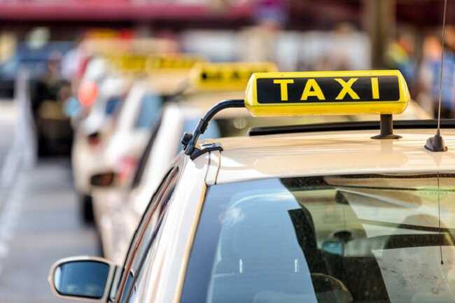 Насильников и убийц не пустят за руль: Госдума запретила водителям с судимостью работать в такси