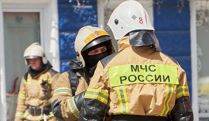Появились подробности о крупном пожаре на территории промзоны в Москве