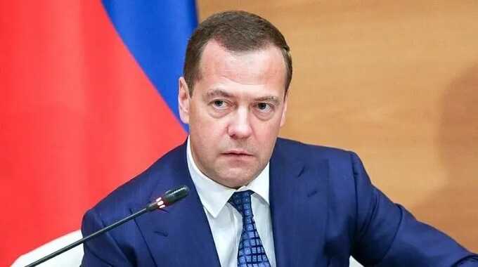 Медведев заявил, что мораторий на смертную казнь в России может быть преодолен