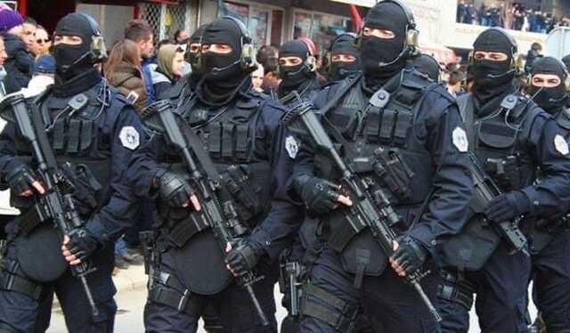 Спецназ полиции Косово выдвинулся на север непризнанной республики
