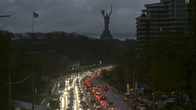 Киев не исключает эвакуацию всего населения при отключении электроснабжения