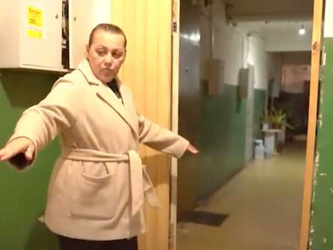 Жительница дома с обрушившимся балконом в Сочи показала здание изнутри